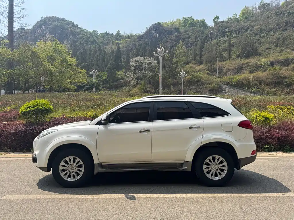 Yusheng S350 2016 2.0T automatic four-wheel drive gasoline luxury version 5 seats купить на сайте DeffCars