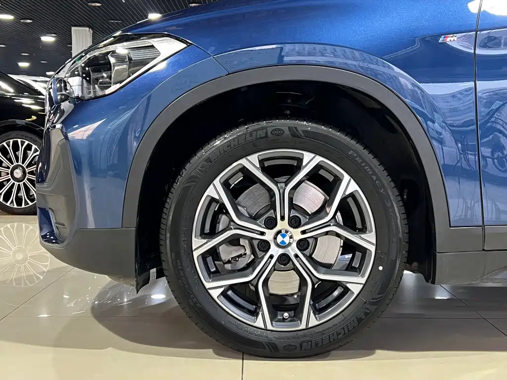 BMW X1 2021 facelift sDrive25Li leading model купить на сайте DeffCars