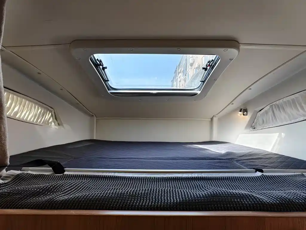 Iveco Wolfson 2021 3.0T automatic Chaorui long-axis short-hanging high-top side sliding door F1C купить на сайте DeffCars