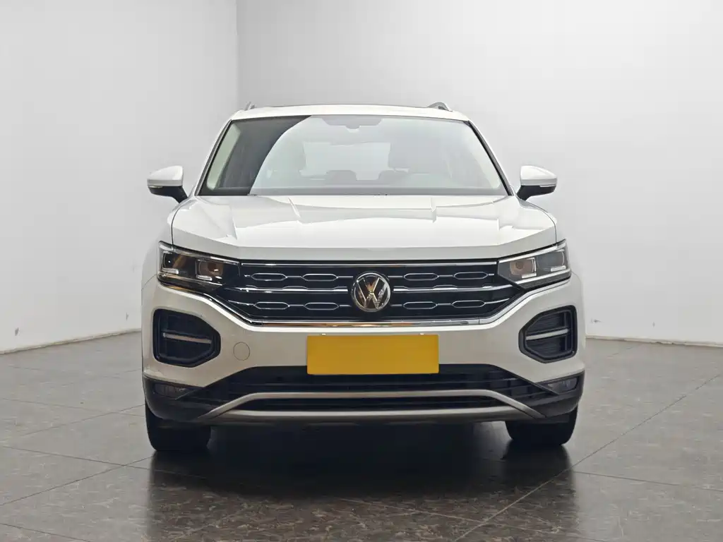 TYRON 2019 330TSI two-wheel drive luxury model, National VI купить на сайте DeffCars