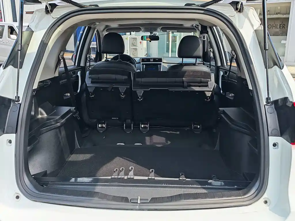 Haval M6 2019 1.5T DCT two-wheel drive urban model National VI купить на сайте DeffCars