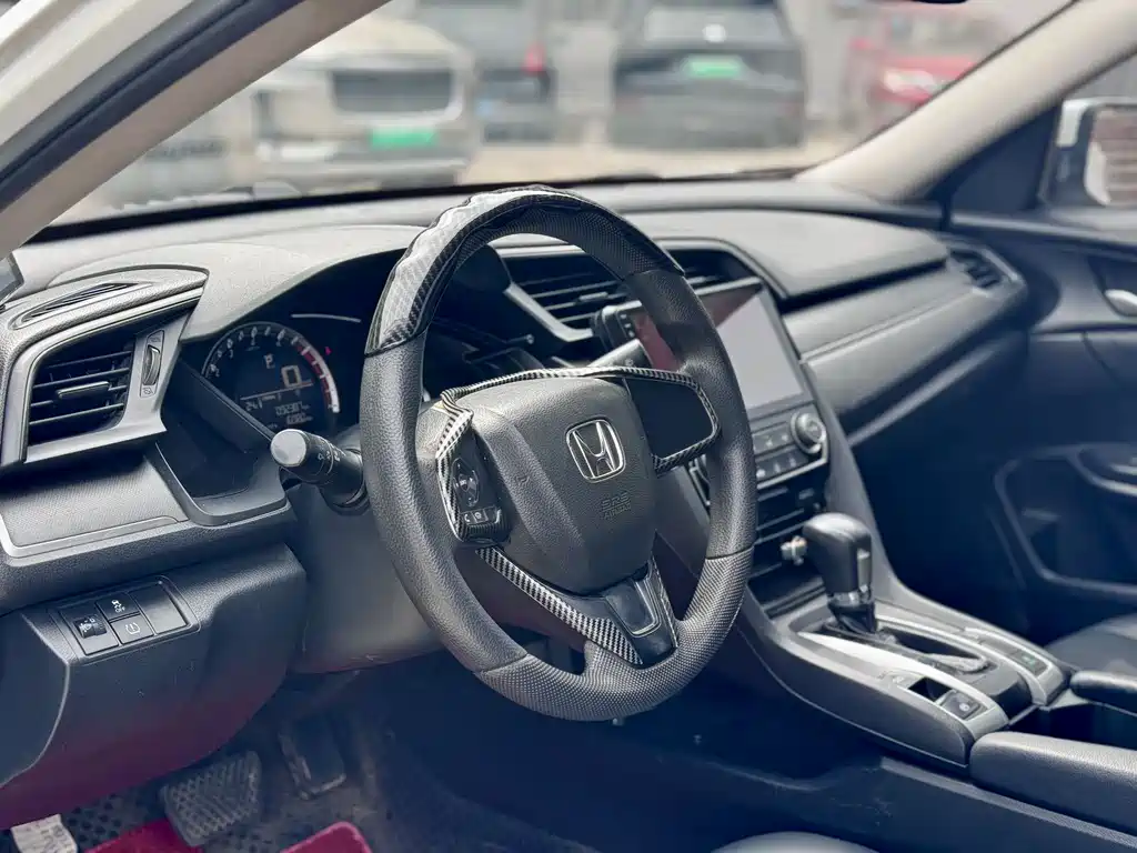 Civic 2016 180TURBO CVT Comfort Edition купить на сайте DeffCars