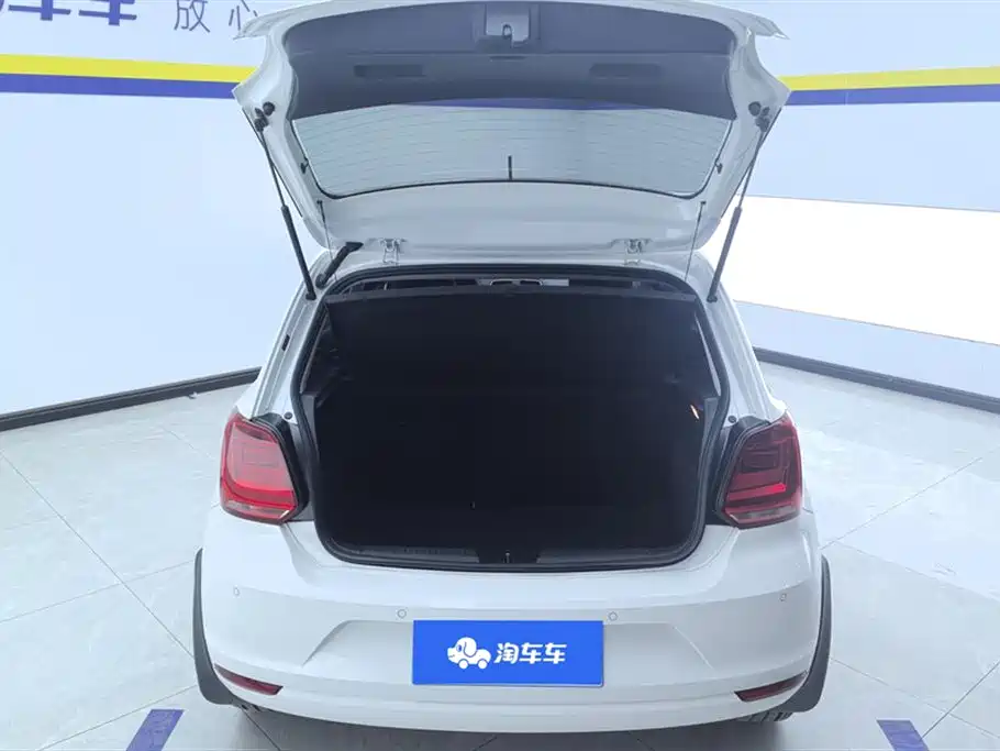 Polo 2018 1.5L automatic safety model купить на сайте DeffCars