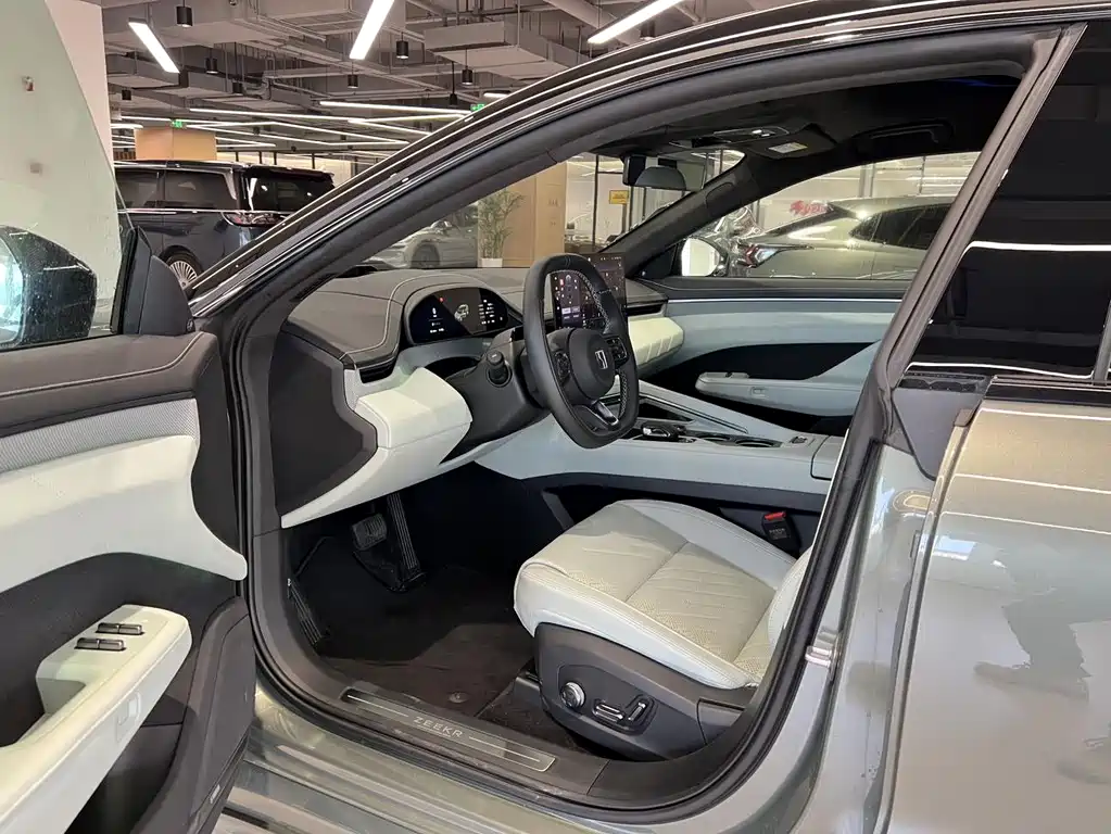 Jikrypton 001 2025 YOU version 100kWh four-wheel drive купить на сайте DeffCars