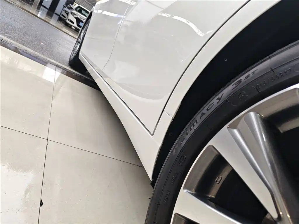 Lexus ES 2020 260 Excellence Edition купить на сайте DeffCars