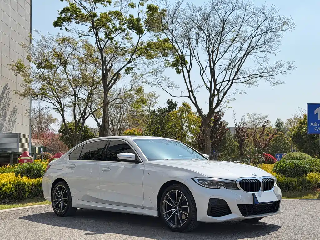 BMW 3 Series 2022 facelift 325Li M Sports Package купить на сайте DeffCars