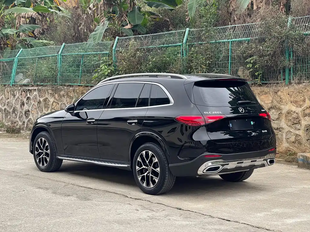 Mercedes-Benz GLC 2024 GLC 260 L 4MATIC luxury model 5 seats купить на сайте DeffCars