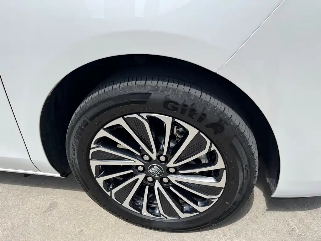 Buick GL8 New Energy 2025 Lushang Smart Edition купить на сайте DeffCars