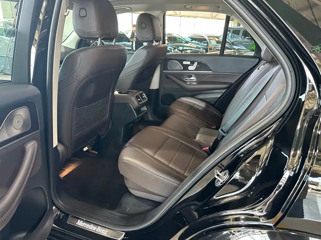 Mercedes-Benz GLE 2023 GLE 350 4MATIC Fashion Model купить на сайте DeffCars