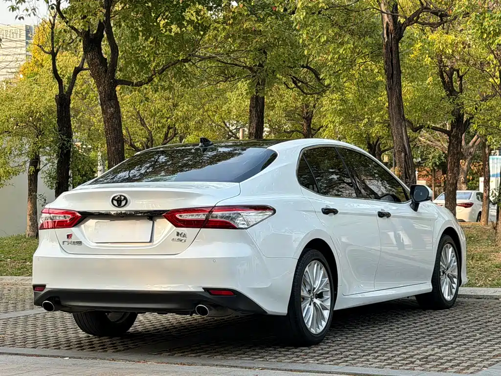 Camry 2019 2.5G Deluxe Edition National V купить на сайте DeffCars