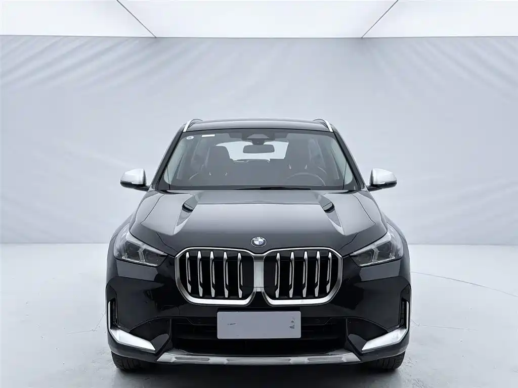 BMW X1 2023 sDrive20Li X Design Package купить на сайте DeffCars