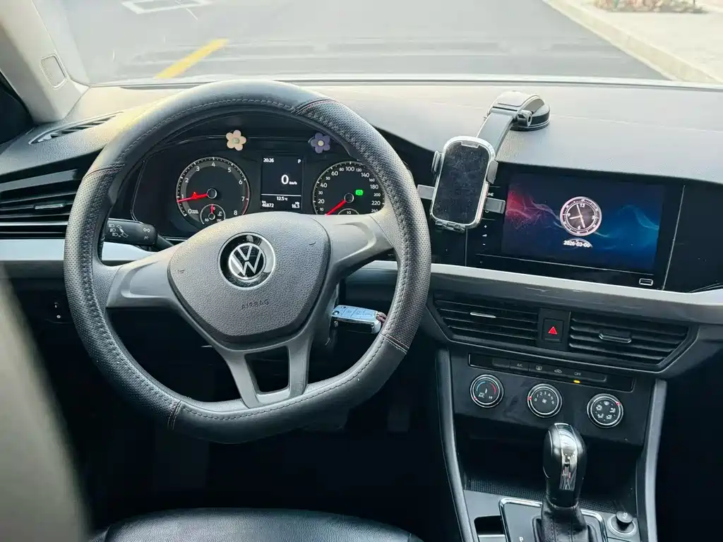 Bora 2021 1.5L Automatic Fashion Smart Connected Edition купить на сайте DeffCars