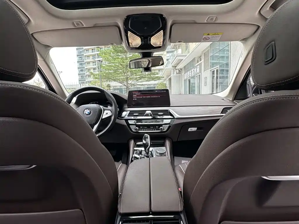 BMW 5 Series 2021 530Li Leading Luxury Package купить на сайте DeffCars