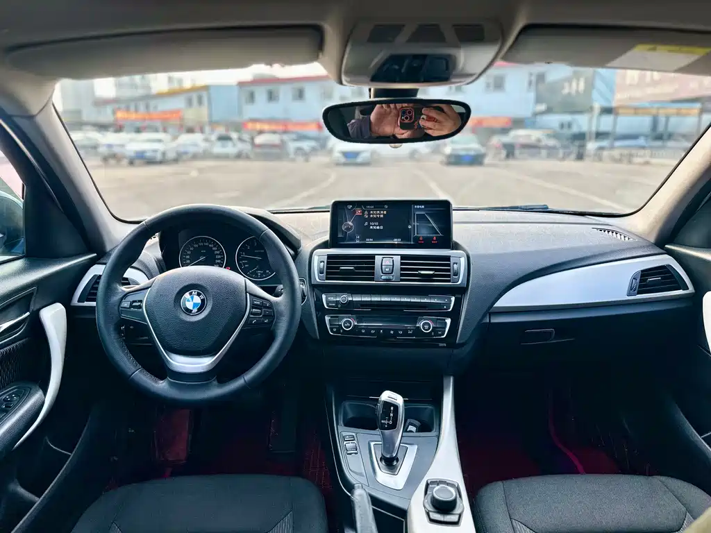 BMW 1 Series imported 2016 120i leading model купить на сайте DeffCars
