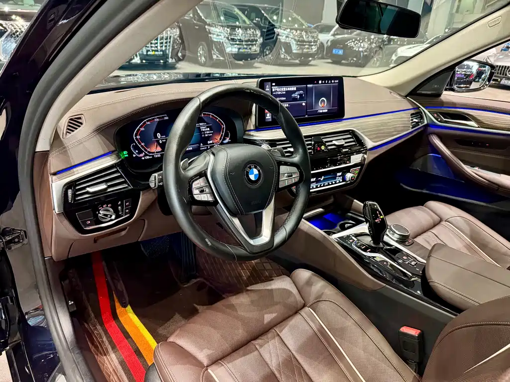BMW 5 Series 2021 530Li Exclusive Luxury Package купить на сайте DeffCars