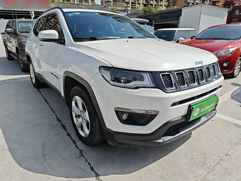 Compass 2017 200T Automatic Home Edition купить на сайте DeffCars