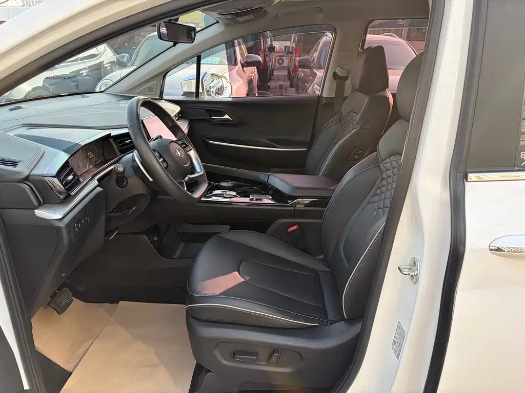 Kusitu 2021 380TGDi Smart Love Premium Edition LUX Premium купить на сайте DeffCars