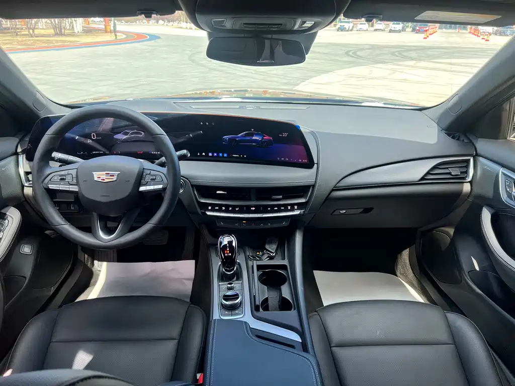 Cadillac CT5 2025 28T Urban Sports Edition купить на сайте DeffCars