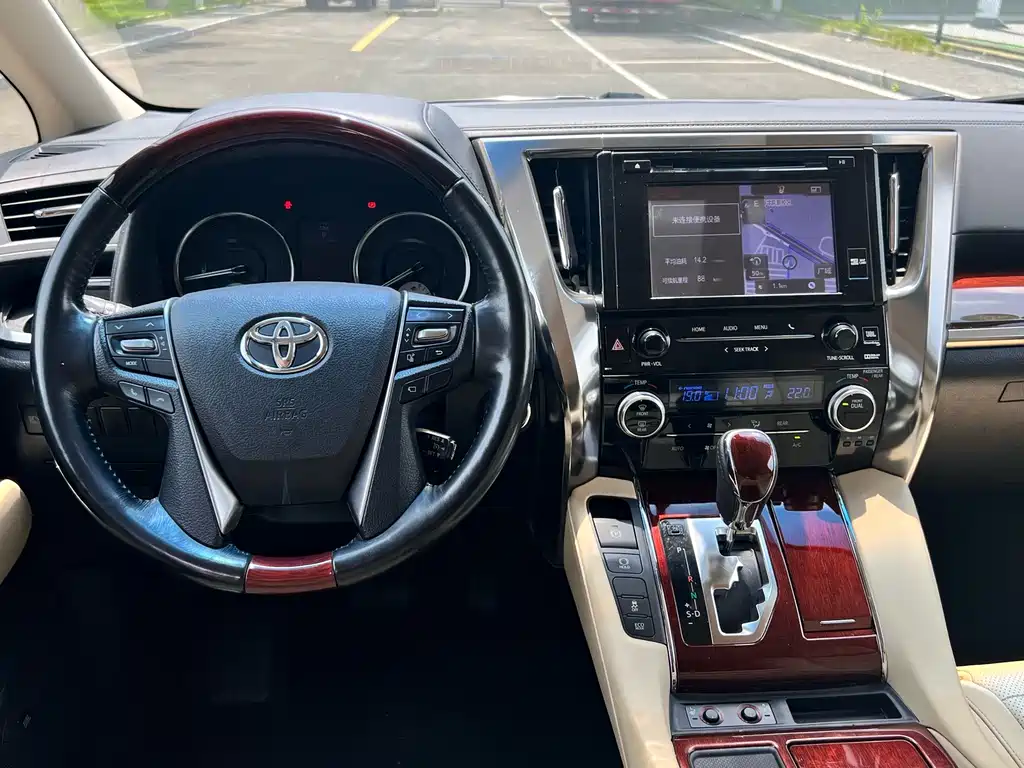 Alfa 2015 3.5L Deluxe Edition купить на сайте DeffCars