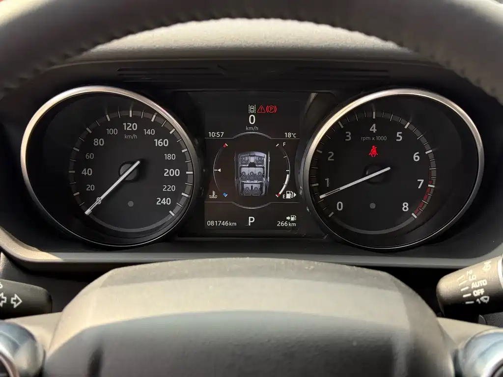 Discover 2017 3.0 SC V6 HSE купить на сайте DeffCars