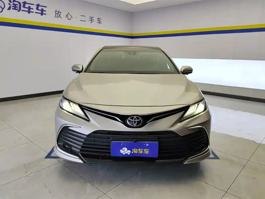 Camry 2021 2.5G Deluxe Edition купить на сайте DeffCars