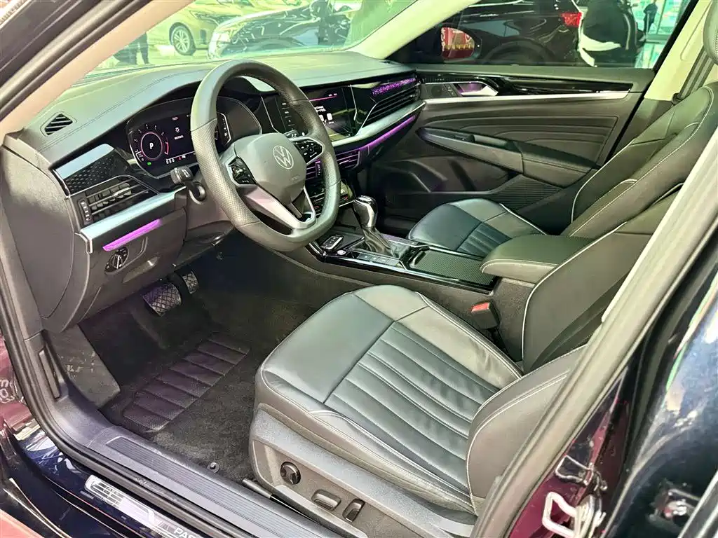 Passat 2023 330TSI Starry Sky Elite Edition купить на сайте DeffCars