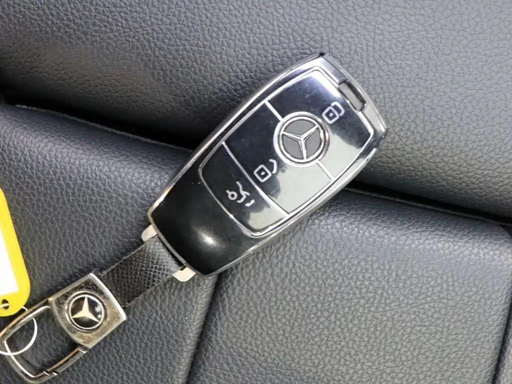 Mercedes-Benz A-Class 2022 Model 2 A 200 L Sports Sedan Fashionable купить на сайте DeffCars