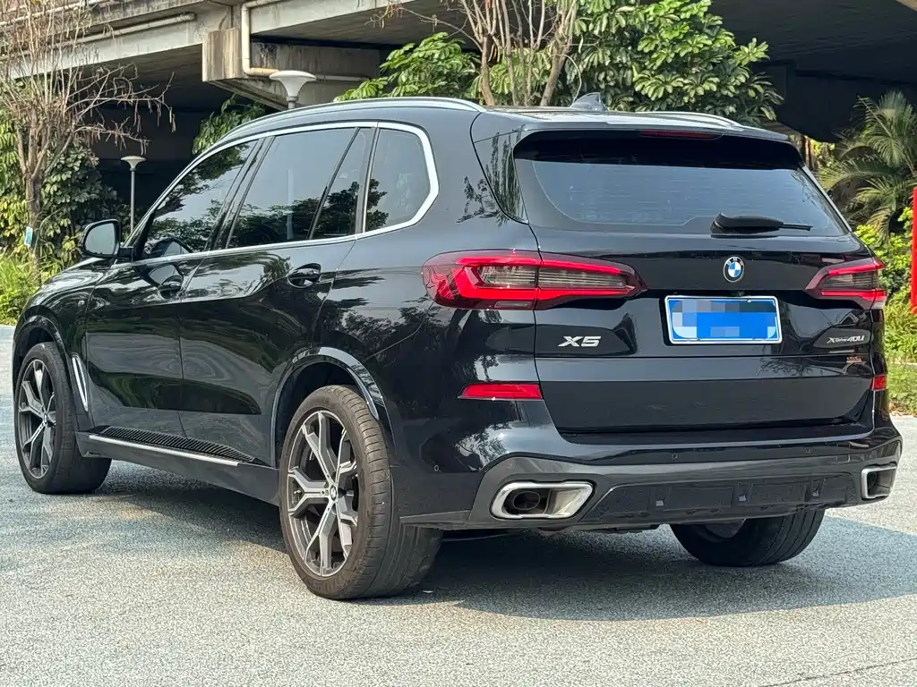 BMW X5 2022 facelift xDrive 40Li M sports package купить на сайте DeffCars