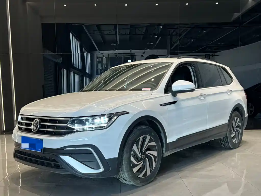 Tiguan L 2022 330TSI automatic two-wheel drive comfort version купить на сайте DeffCars