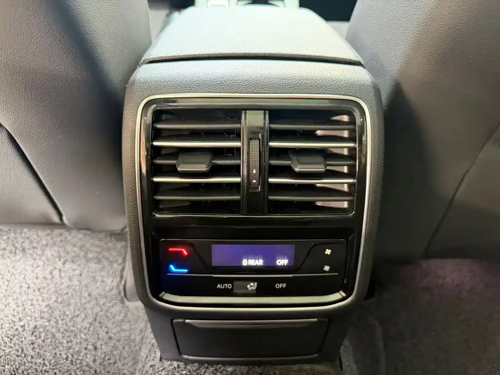 Magotan 2021 330TSI DSG 30th Anniversary Edition купить на сайте DeffCars