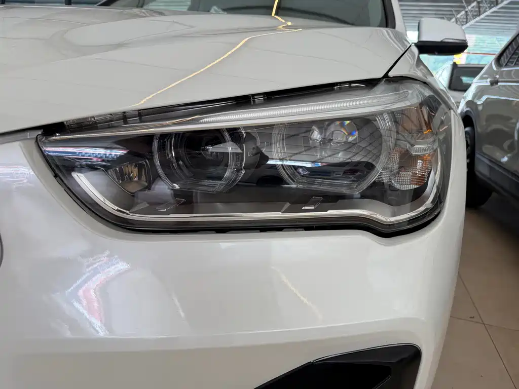 BMW X1 2016 sDrive20Li luxury model купить на сайте DeffCars