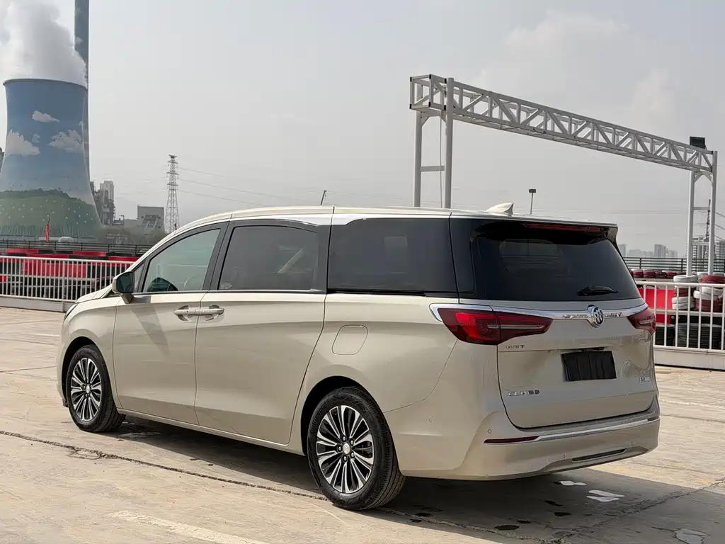 Buick GL8 2022 ES Lu Zun 653T luxury model купить на сайте DeffCars