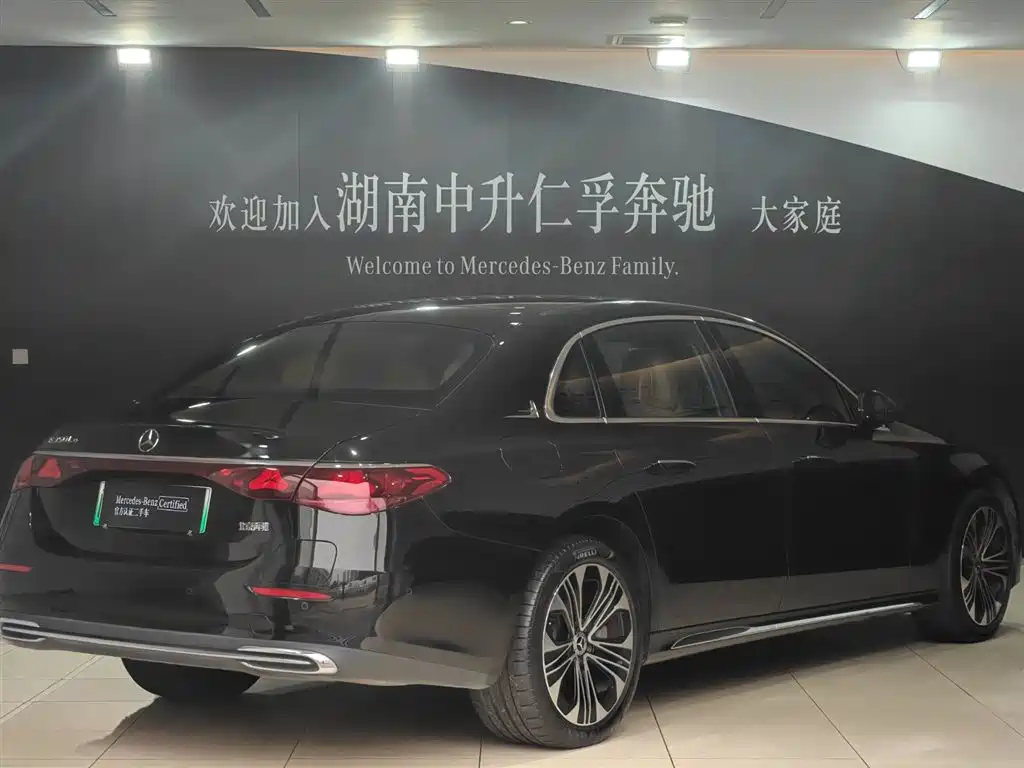 Mercedes-Benz E-Class New Energy 2024 E 350 e L plug-in hybrid sedan купить на сайте DeffCars