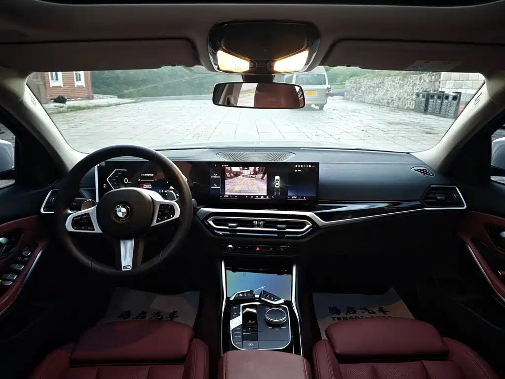 BMW 3 Series 2024 320i M Sports Package купить на сайте DeffCars