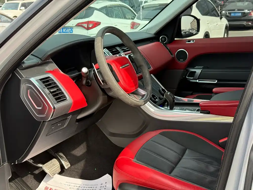Range Rover Sport 2021 3.0 L6 HST купить на сайте DeffCars