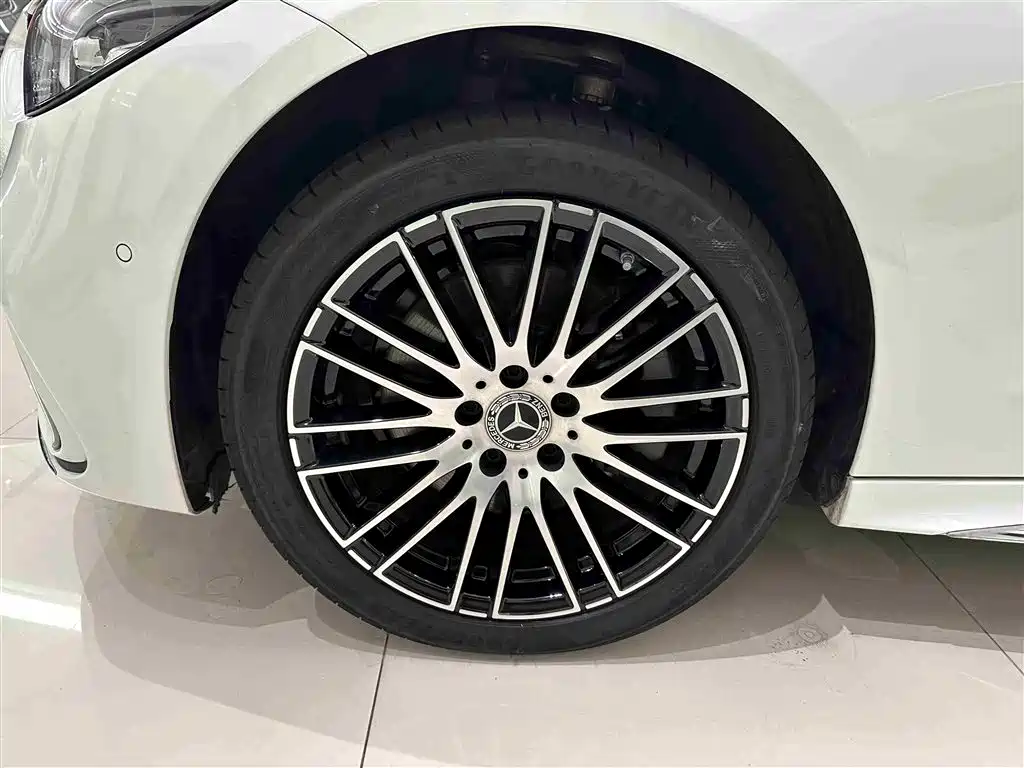 Mercedes-Benz C-Class 2025 C 260 L Sports Edition купить на сайте DeffCars