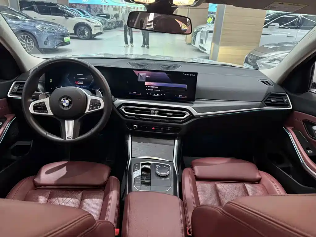 BMW 3 Series 2024 325i M Sports Package купить на сайте DeffCars
