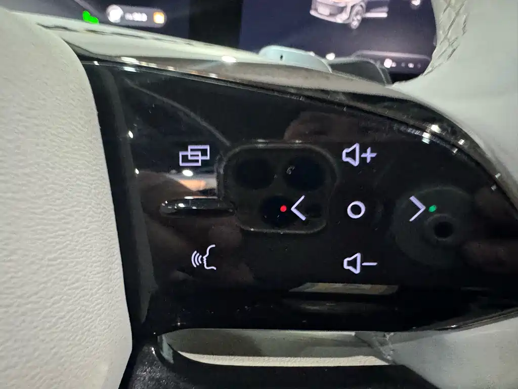 Xingtu Yaoguang 2023 400T two-wheel drive luxury version купить на сайте DeffCars