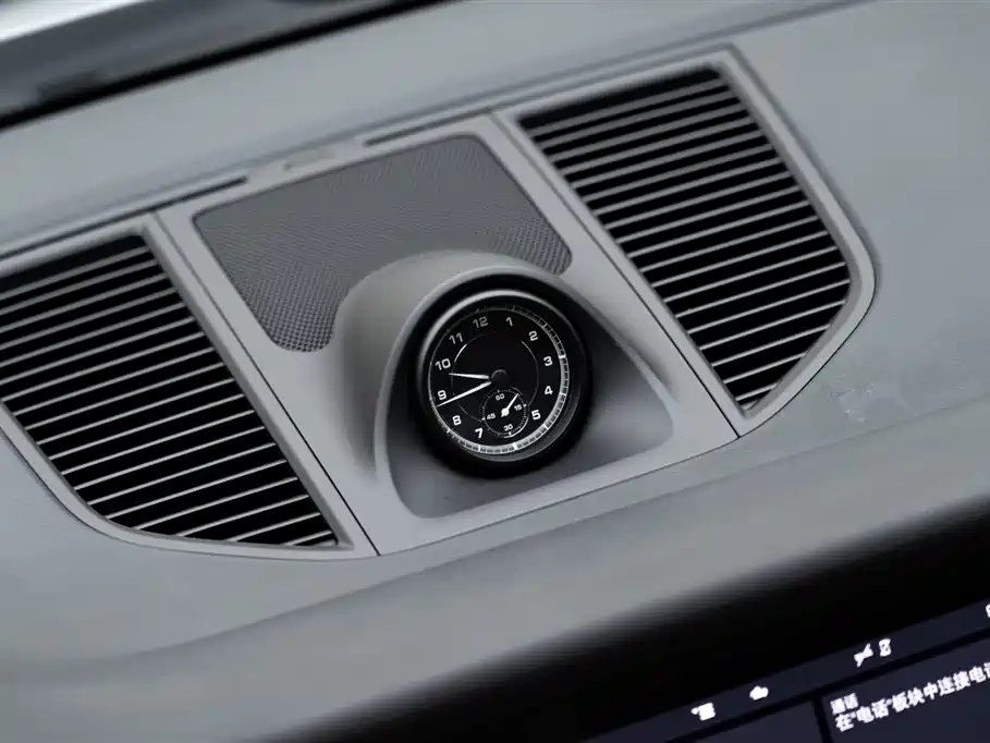 Macan 2022 Macan 2.0T купить на сайте DeffCars