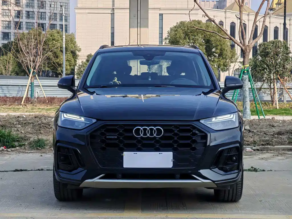 Audi Q5L 2022 40T luxury and dynamic model купить на сайте DeffCars