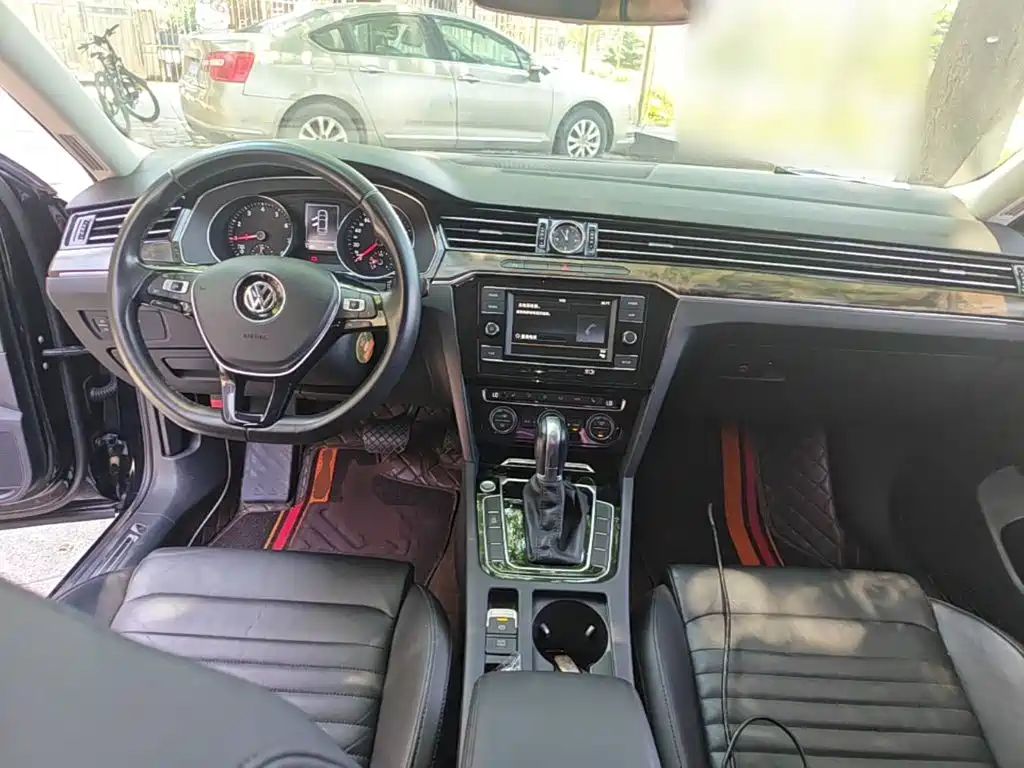 Magotan 2018 facelift 330TSI DSG luxury model купить на сайте DeffCars