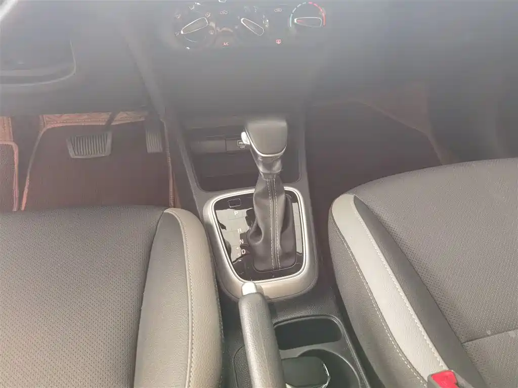 Yipao 2021 1.4L CVT Fun Edition купить на сайте DeffCars