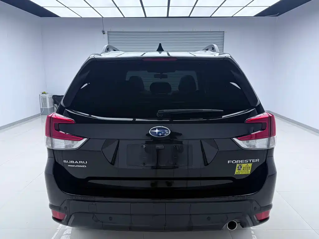 Forester 2022 2.0i AWD Deluxe Edition EyeSight купить на сайте DeffCars