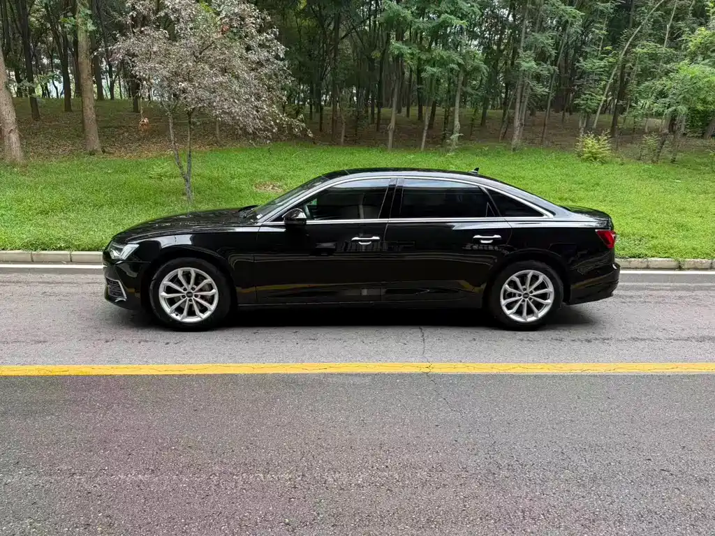 Audi A6L 2022 40 TFSI luxury and elegant model купить на сайте DeffCars