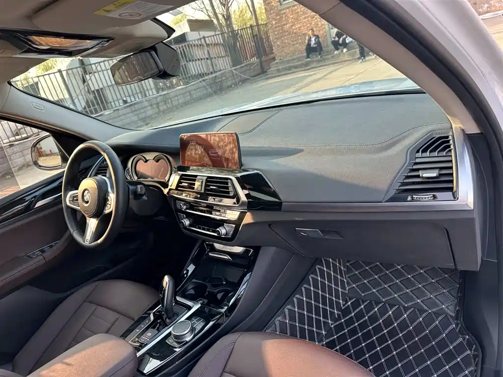 BMW X3 2019 xDrive25i M Sports Package купить на сайте DeffCars