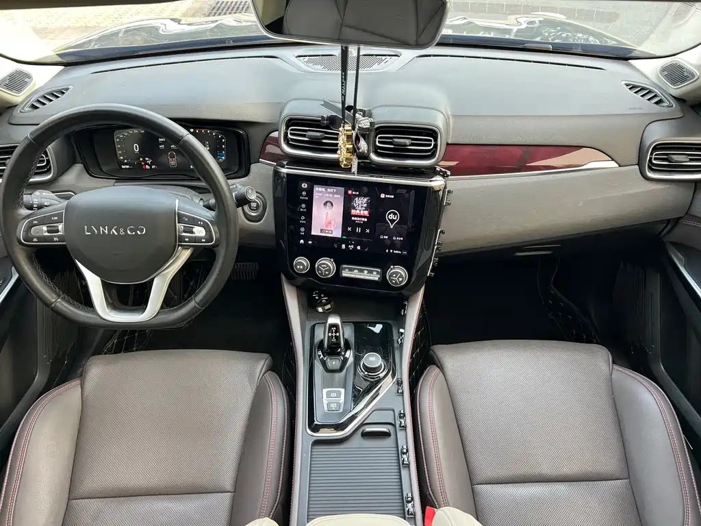 Lynk & Co 02 2021 1.5TD DCT 2WD Champion Edition купить на сайте DeffCars