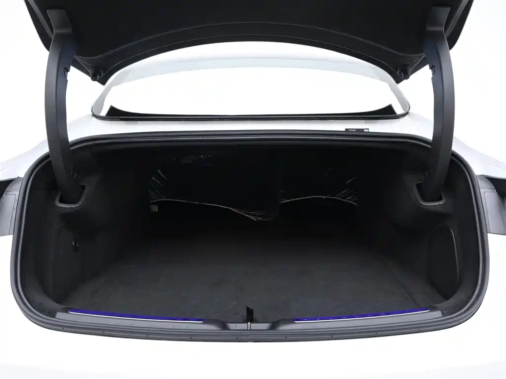 Zhijie S7 2024 Pro купить на сайте DeffCars