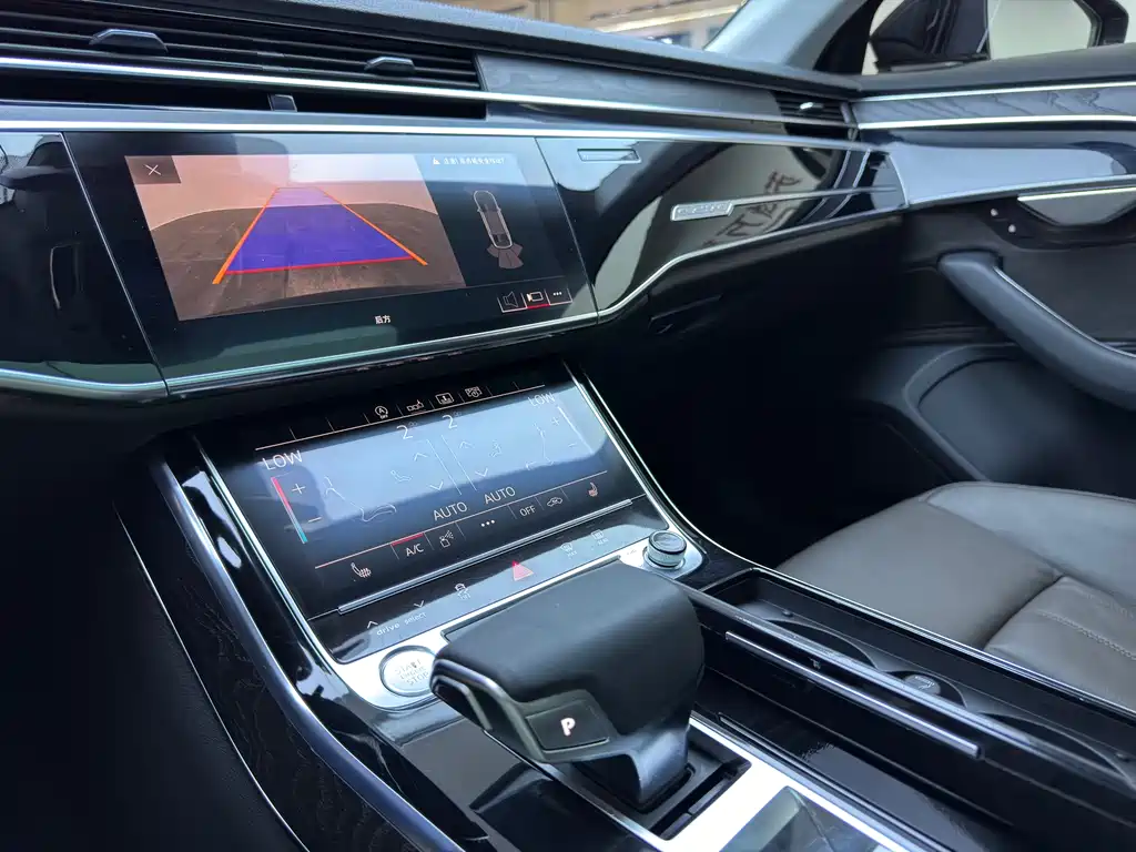 Audi A8 2018 A8L 55 TFSI quattro launch version elite model купить на сайте DeffCars