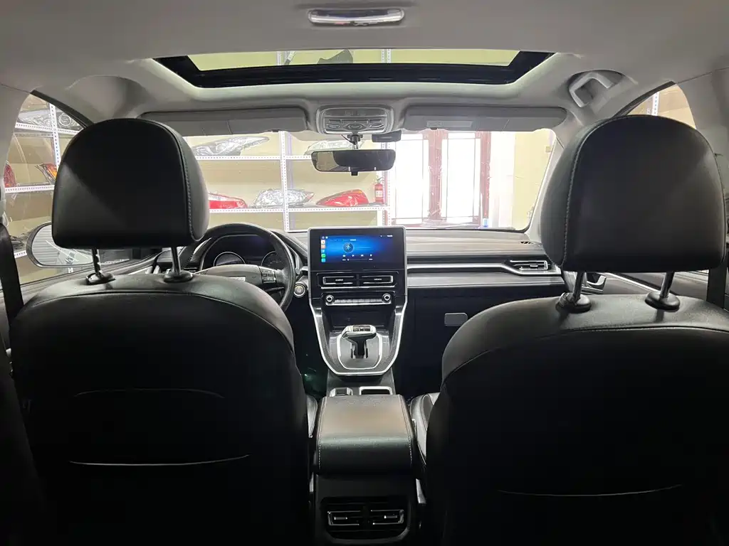 Haval M6 2021 PLUS 1.5T DCT luxury smart connected model купить на сайте DeffCars