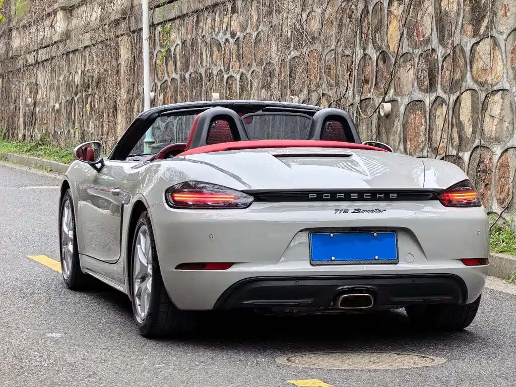 Porsche 718 2022 Boxster 2.0T купить на сайте DeffCars